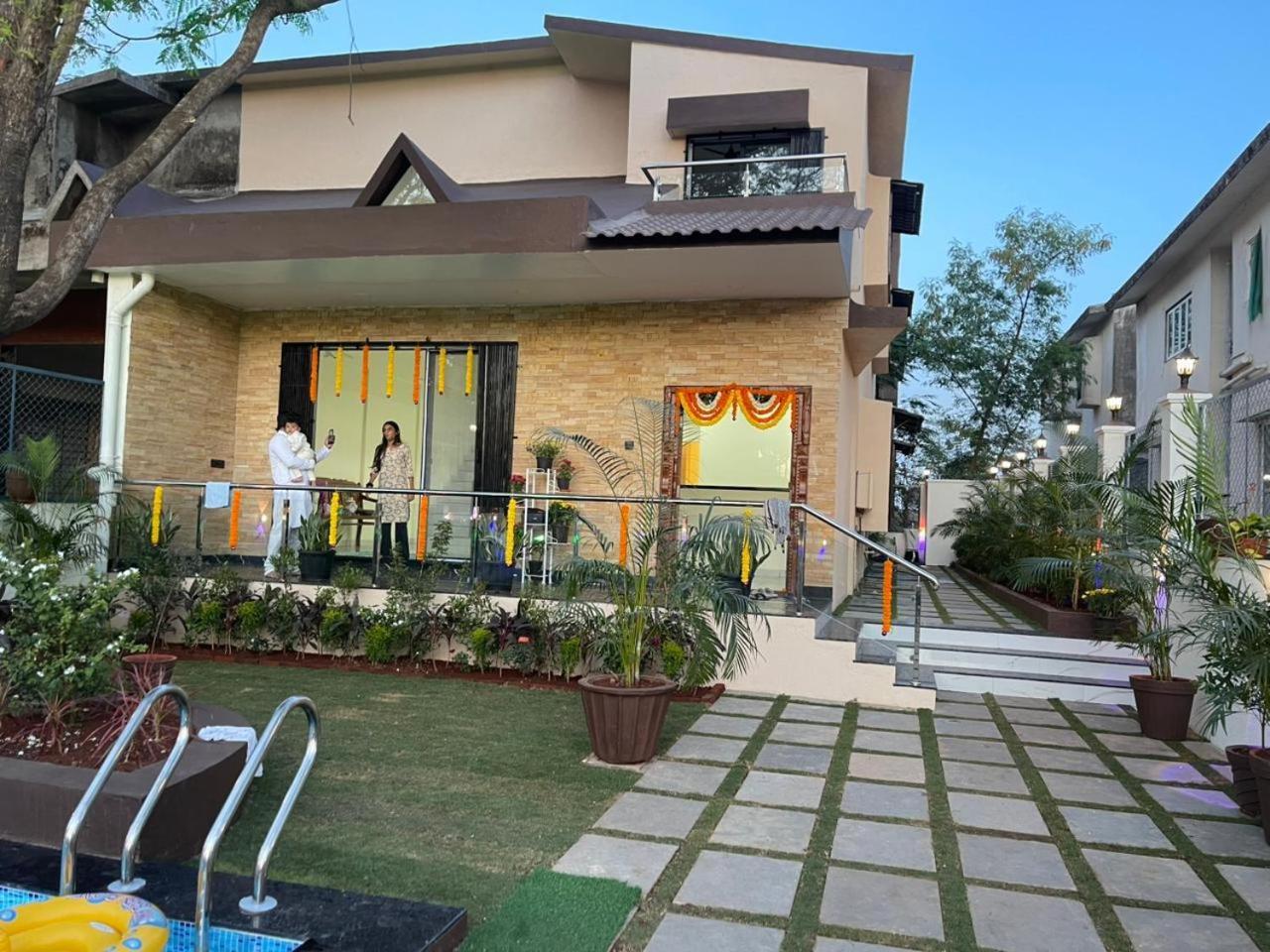 Mannat Villa With Swimming Pool And Garden Lonavala Extérieur photo