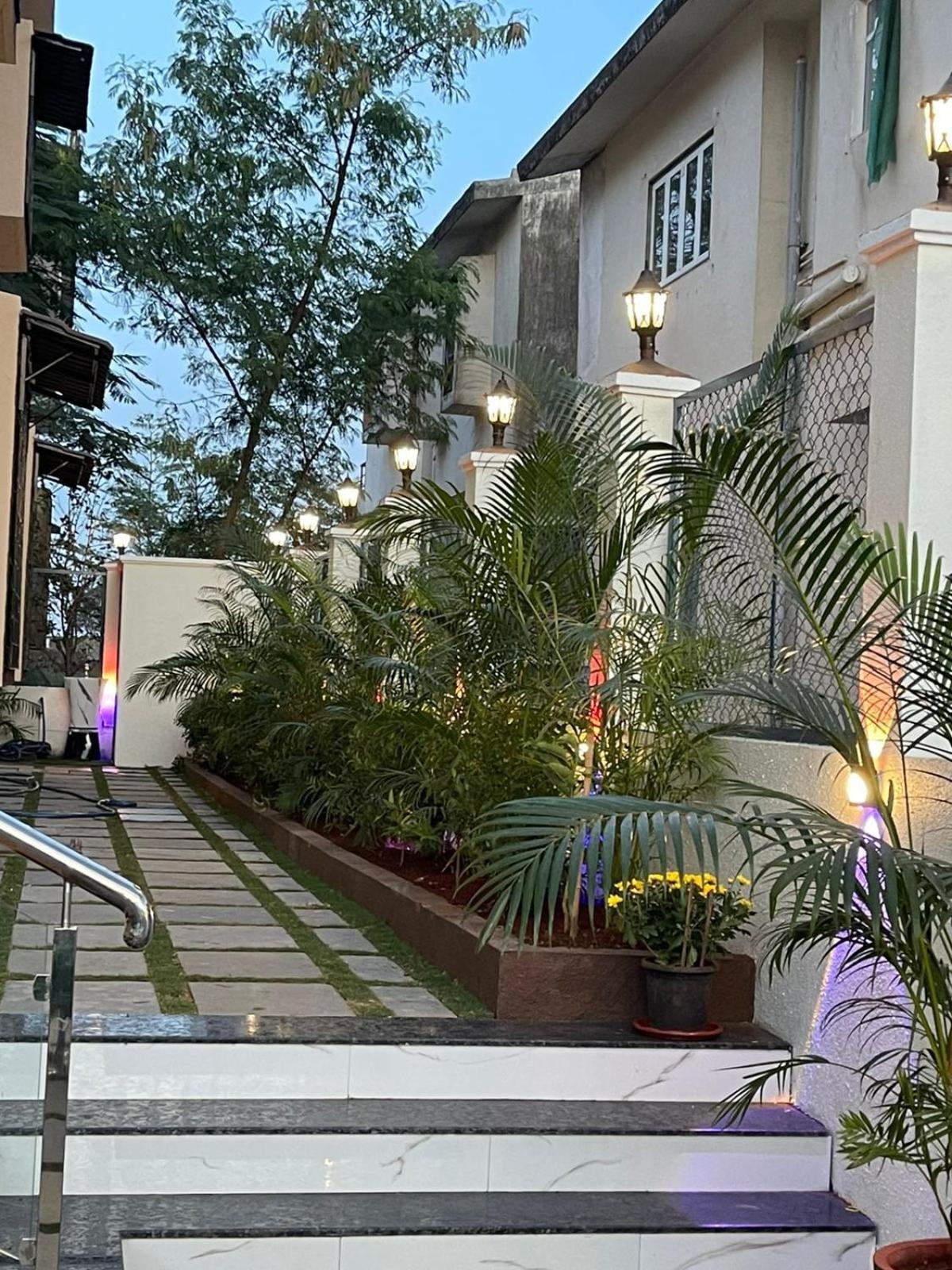 Mannat Villa With Swimming Pool And Garden Lonavala Extérieur photo