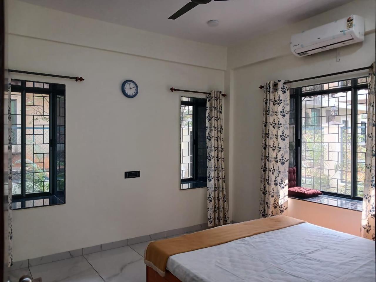 Mannat Villa With Swimming Pool And Garden Lonavala Extérieur photo